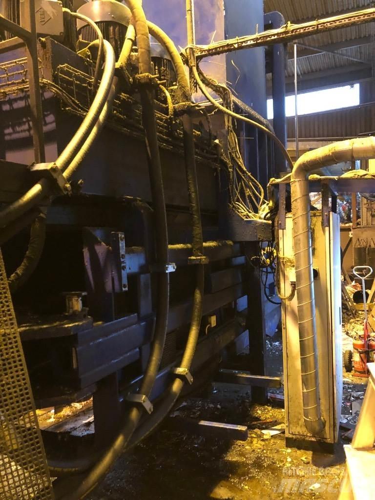 Iggesund Balers 工業用打包機