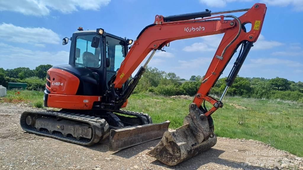 Kubota U 48-4 小型挖土機/掘鑿機<7t(小型挖掘機)