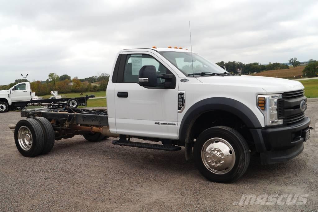 Ford F 550 XL SD 商用底盤車
