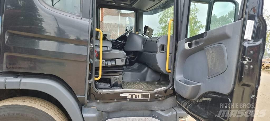 Scania P340 Gas 垃圾車