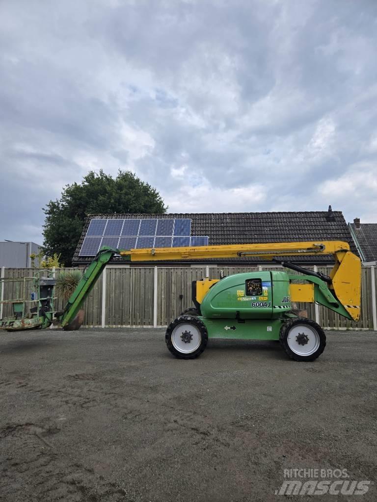 JLG 600 AJ 曲臂高空作業車