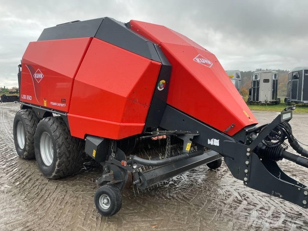 Kuhn LSB 890 方形打捆機