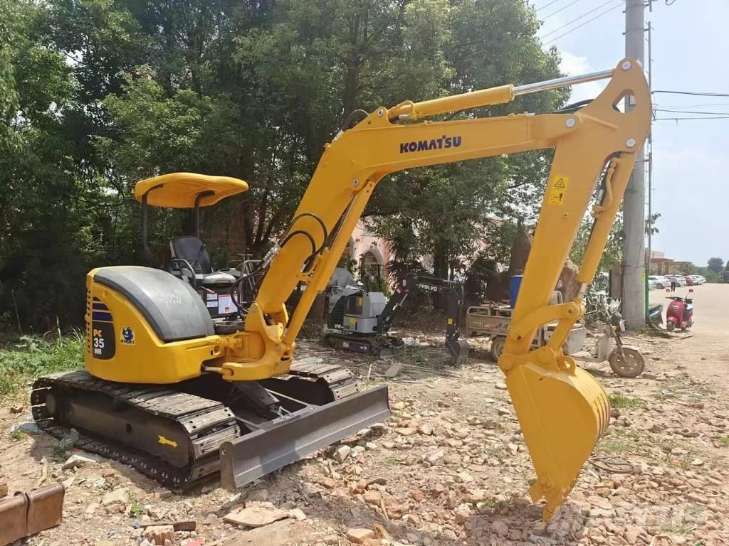 Komatsu PC35 小型挖土機/掘鑿機<7t(小型挖掘機)