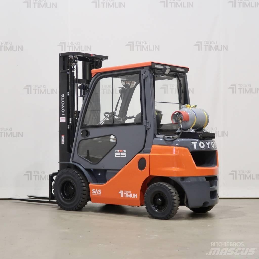 Toyota 02-8FGF25 液化石油氣LPG卡車