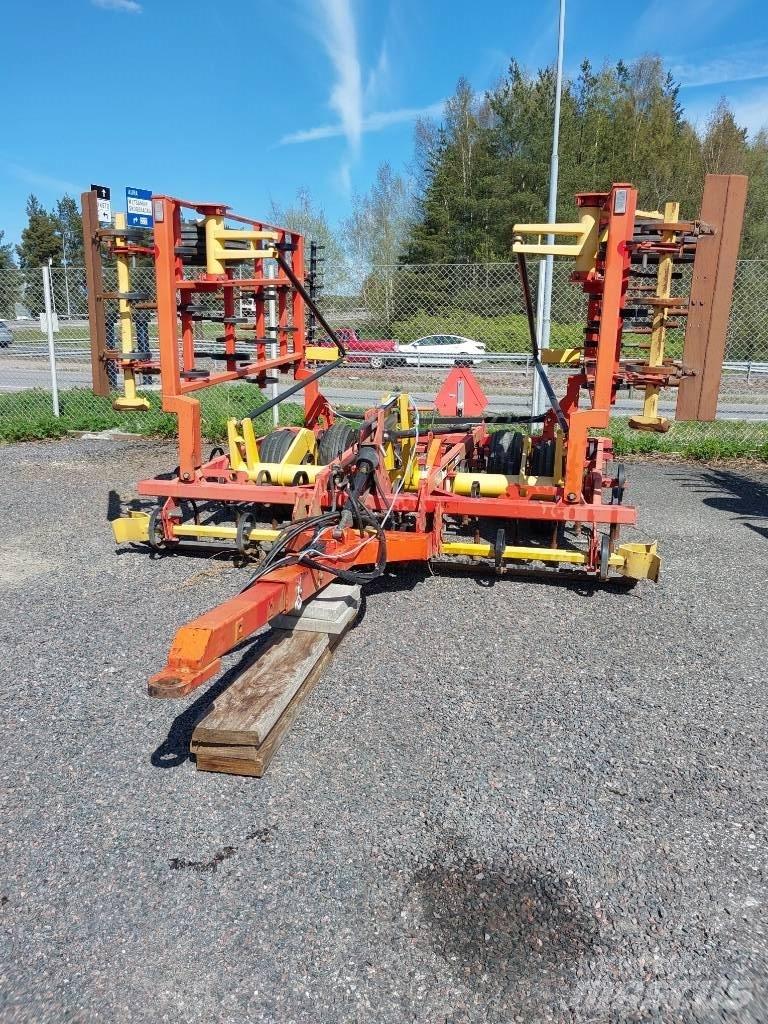 Tume Nordic 5000 耙車