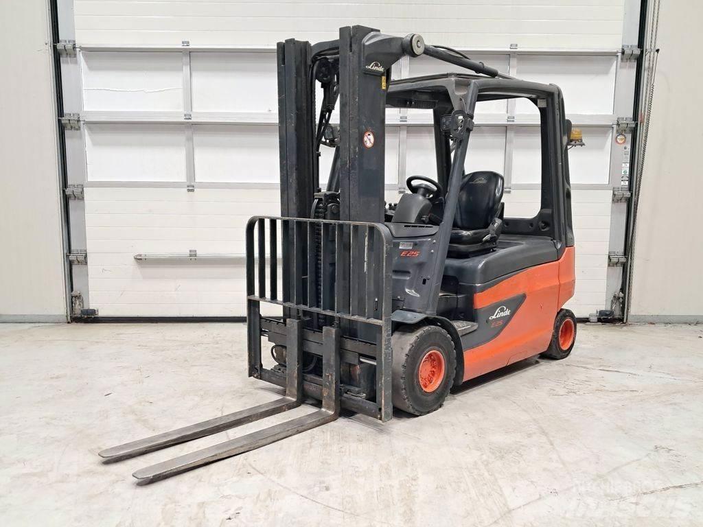 Linde E25L-01 電動堆高機