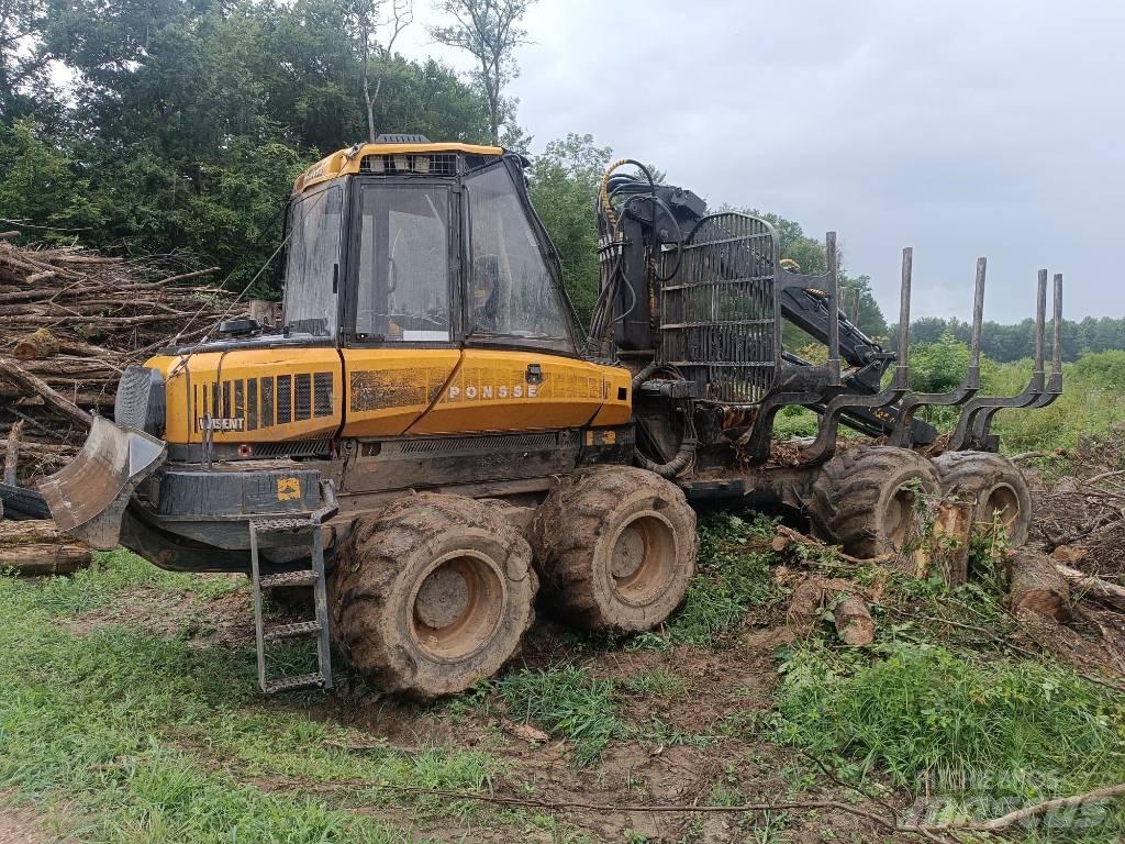 Ponsse Wisent 8W 集運機