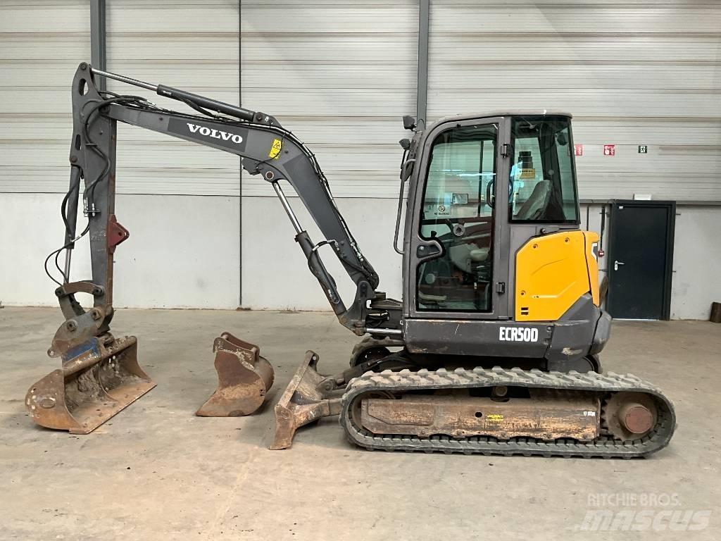 Volvo ECR 50 D 小型挖土機/掘鑿機<7t(小型挖掘機)