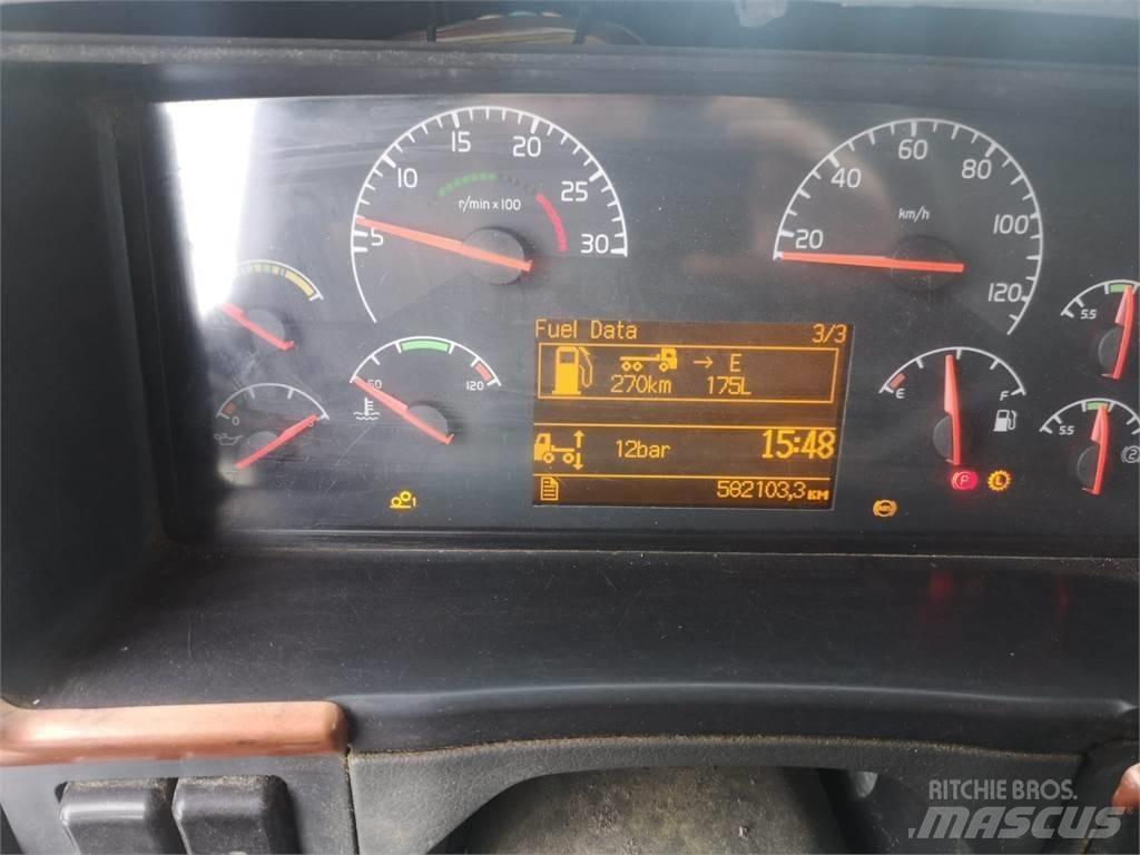 Volvo FH 12 吊鉤式起重車