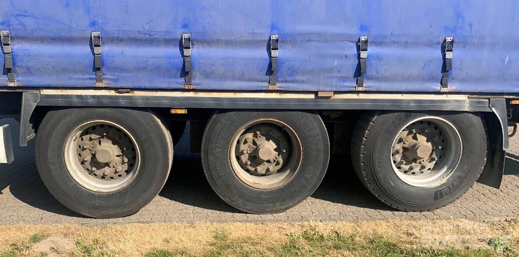 Krone SDP Standard 篷布半拖車