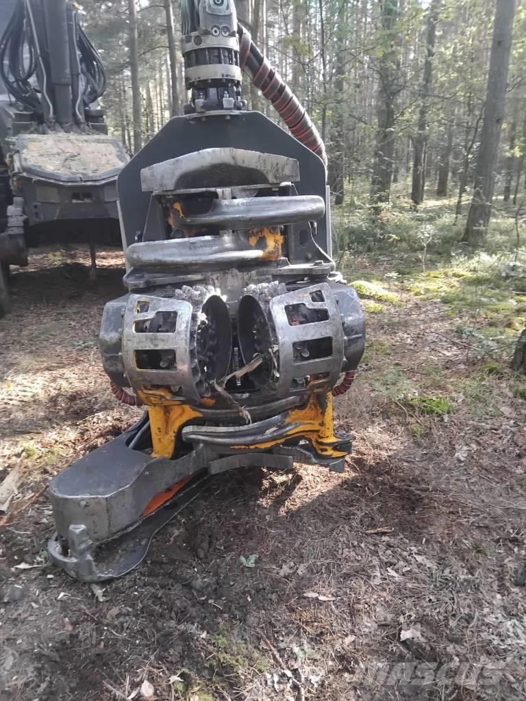 Ponsse Ergo 8W 收穫機