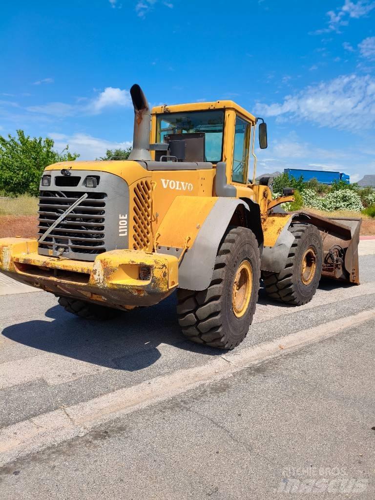 Volvo 110E 輪胎式裝載機