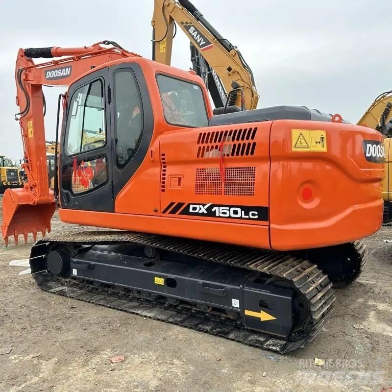 Doosan DX150 履帶式 挖土機/掘鑿機/挖掘機