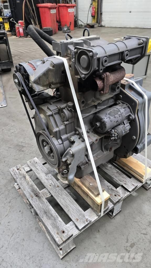 Deutz F2M1011 引擎/發動機