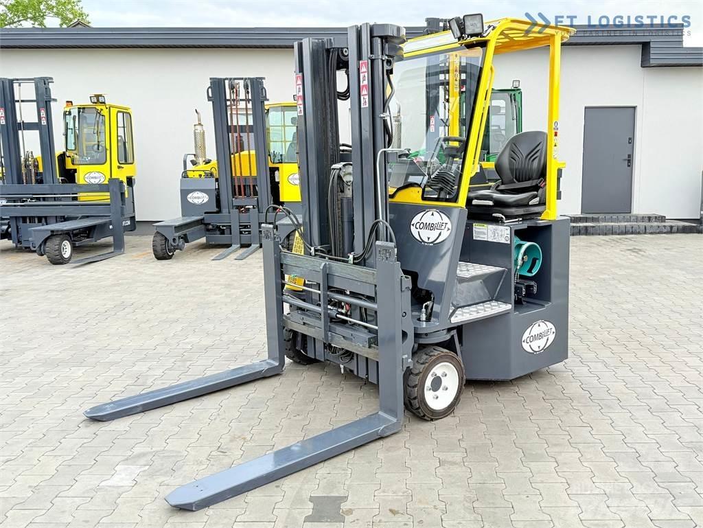 Combilift C3000CB 四向前伸式堆高機(叉車)