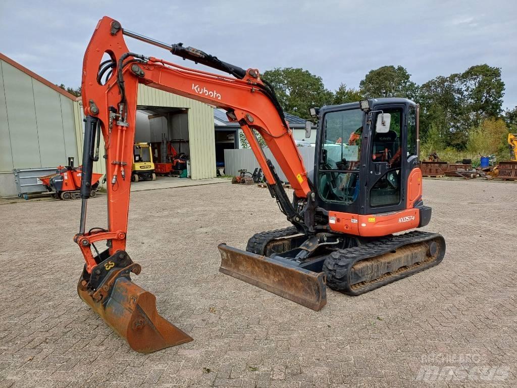 Kubota KX 057-4 小型挖土機/掘鑿機<7t(小型挖掘機)