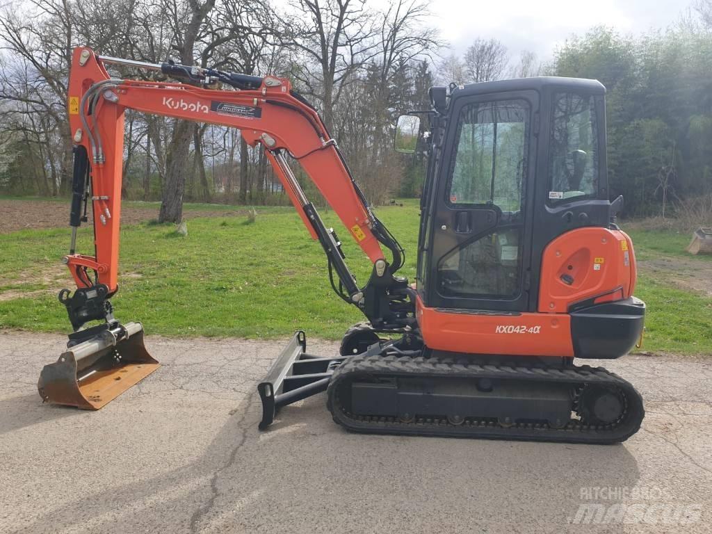 Kubota KX 042-4A 小型挖土機/掘鑿機<7t(小型挖掘機)