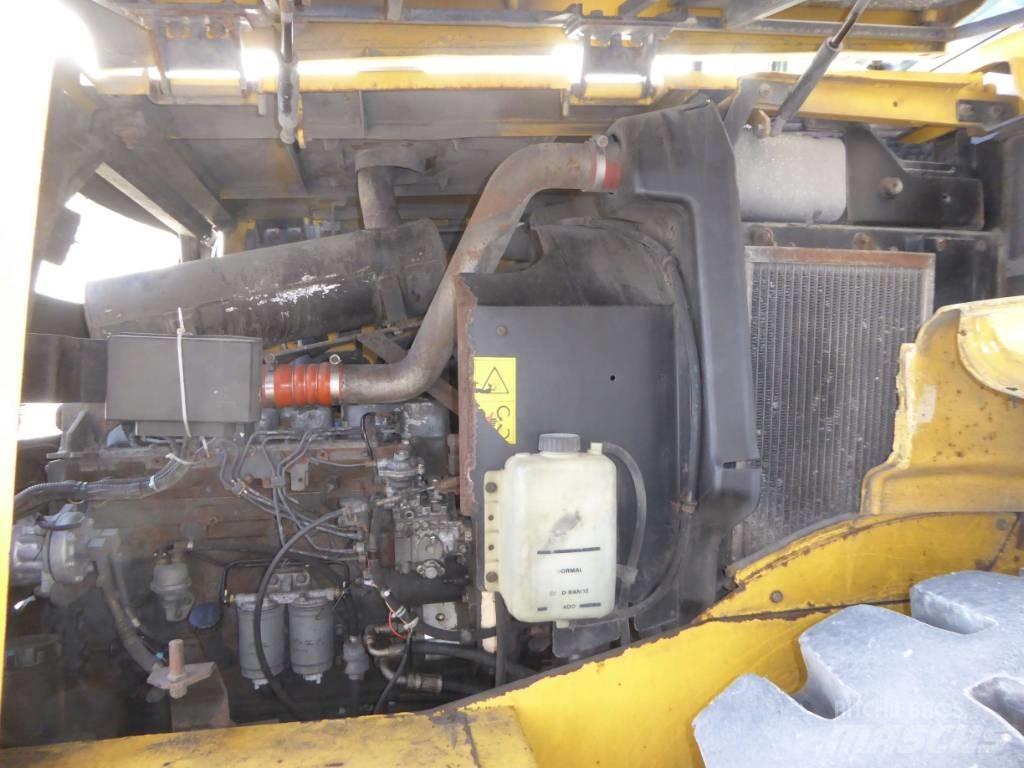 New Holland W130 輪胎式裝載機