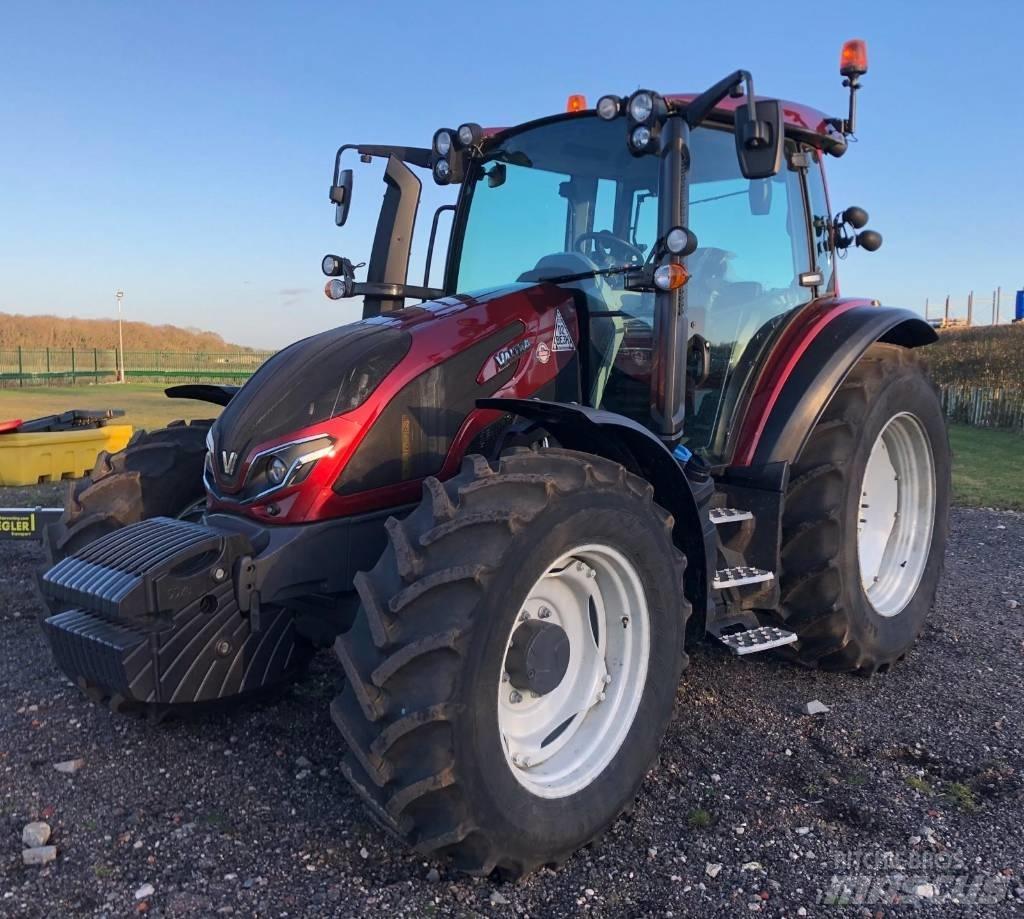 Valtra G125EA 曳引機