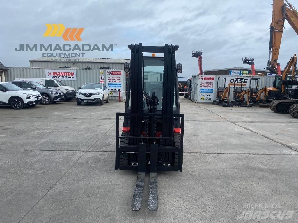 Manitou MI 25 D 柴油卡車