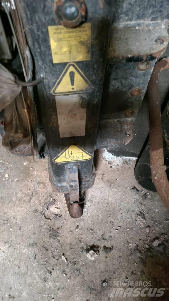 Merlo PICK UP HITCH 其他裝載挖掘裝置和配件