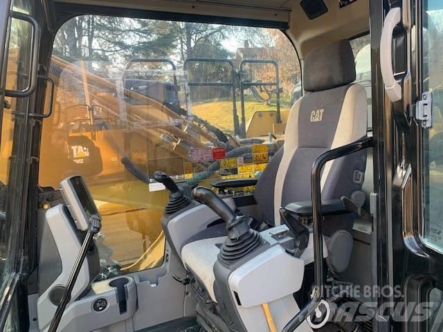 CAT 330 F LN 履帶式 挖土機/掘鑿機/挖掘機