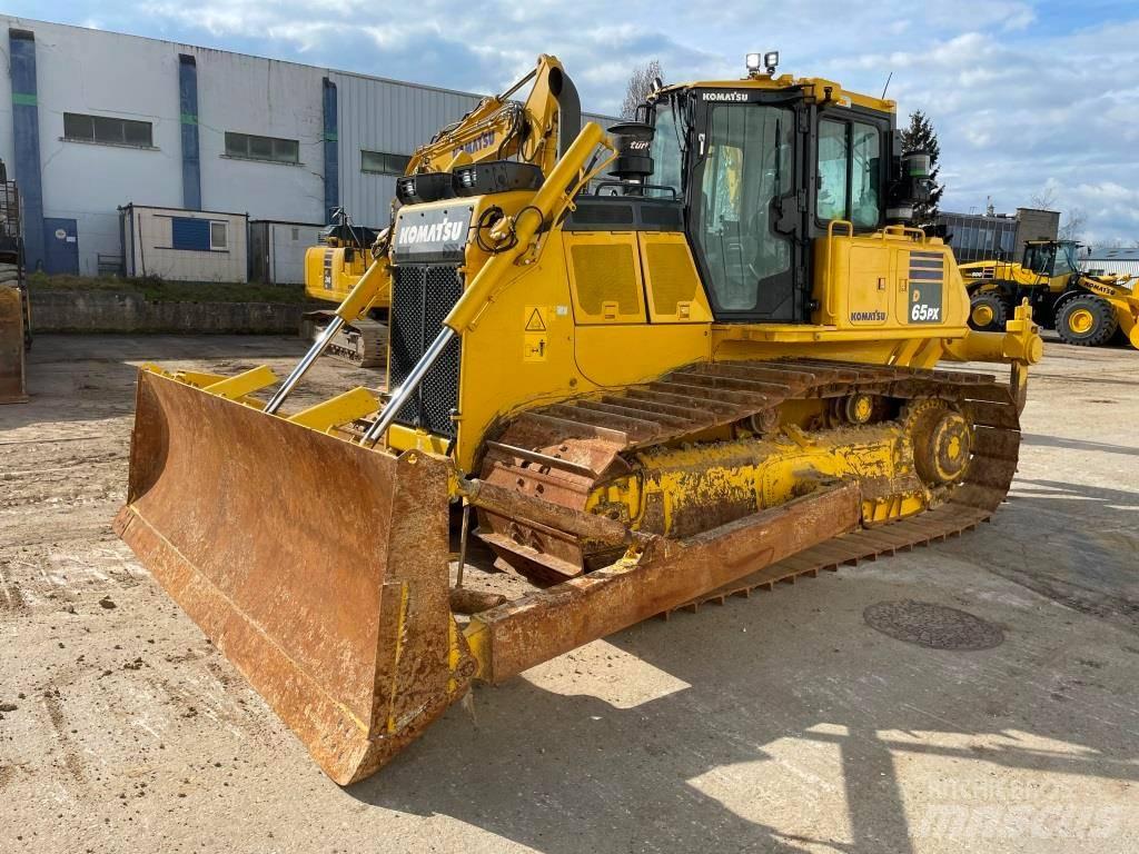 Komatsu D65PX-18E0 履帶推土機