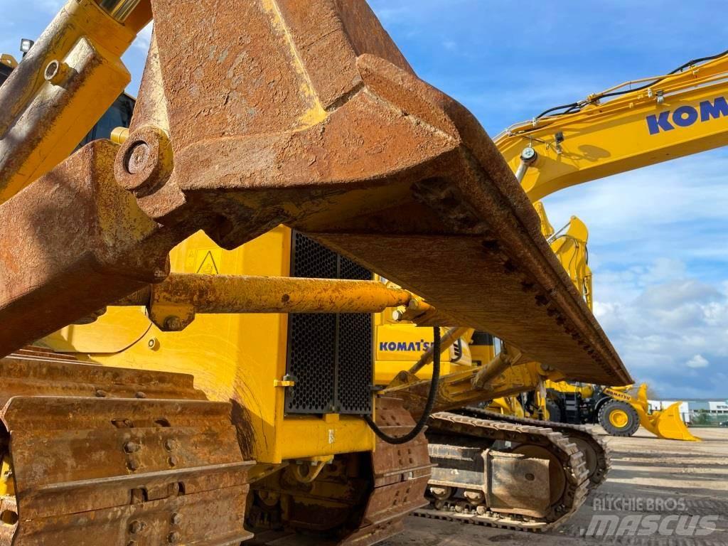 Komatsu D65PX-18E0 履帶推土機