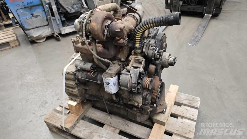 Cummins 4BT3.9-G2 引擎/發動機