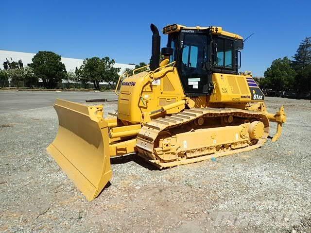 Komatsu D61EX-24 履帶推土機