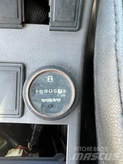 Volvo EC 460 B LC 履帶式 挖土機/掘鑿機/挖掘機