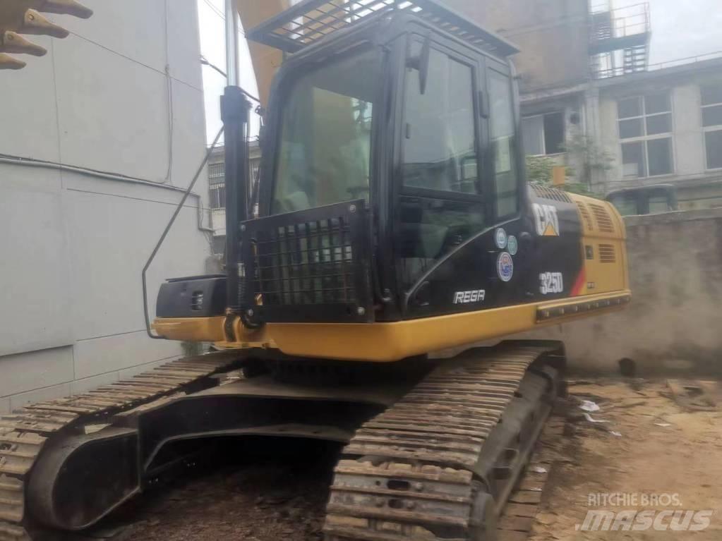 CAT 325 D 履帶式 挖土機/掘鑿機/挖掘機