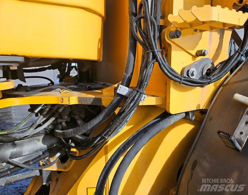 Volvo L 90 H 輪胎式裝載機