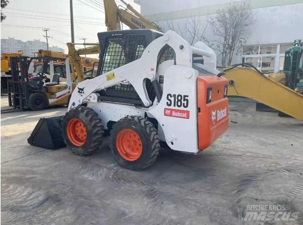 Bobcat S185 滑移轉向裝載機