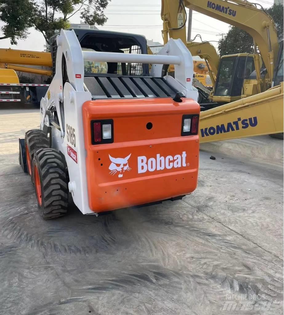 Bobcat S185 滑移轉向裝載機