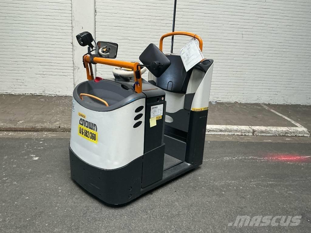Crown TC 3000 牽引車