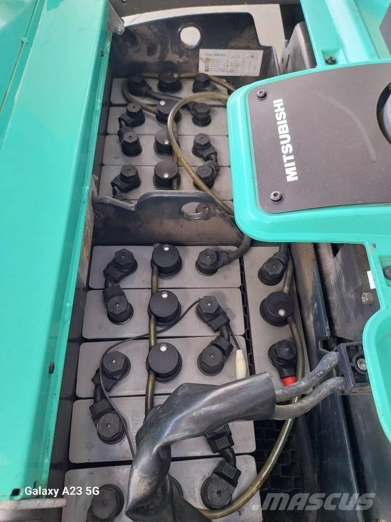 Mitsubishi PBV20N3 平台型低架升降機