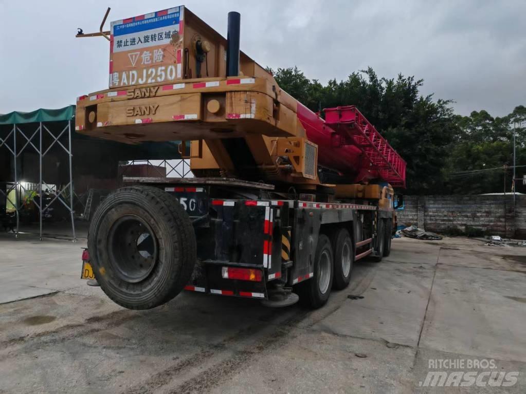 Sany 800T5 全路面起重機/吊車