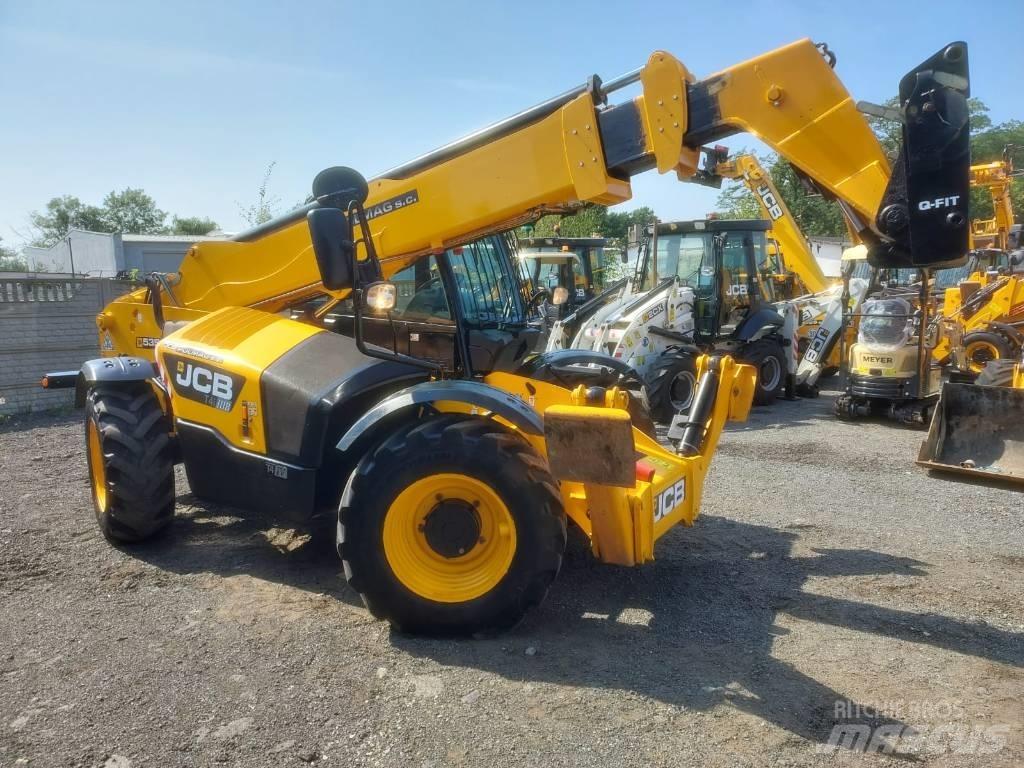 JCB 535-125 伸縮臂操作車