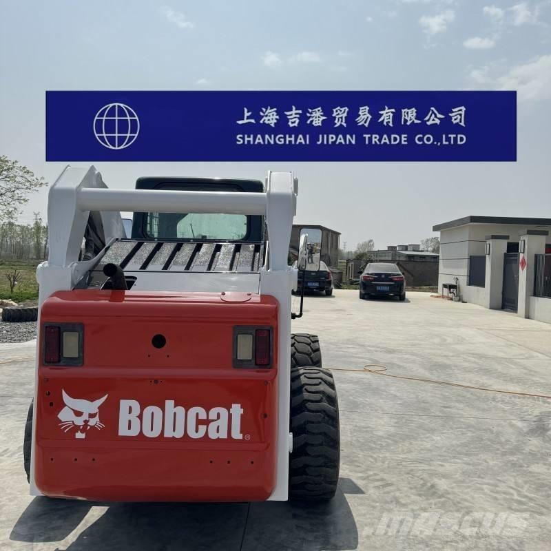 Bobcat S 300 滑移轉向裝載機
