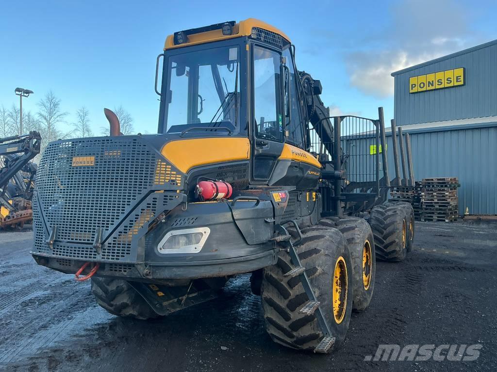 Ponsse Buffalo 集運機