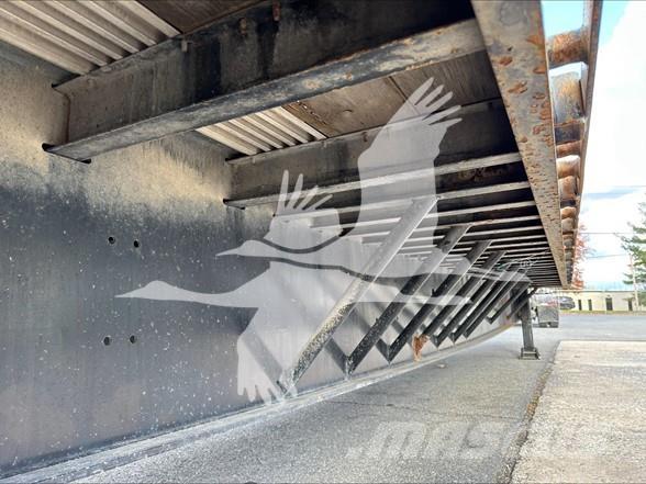 Transcraft DTL-2000 地架式半拖車