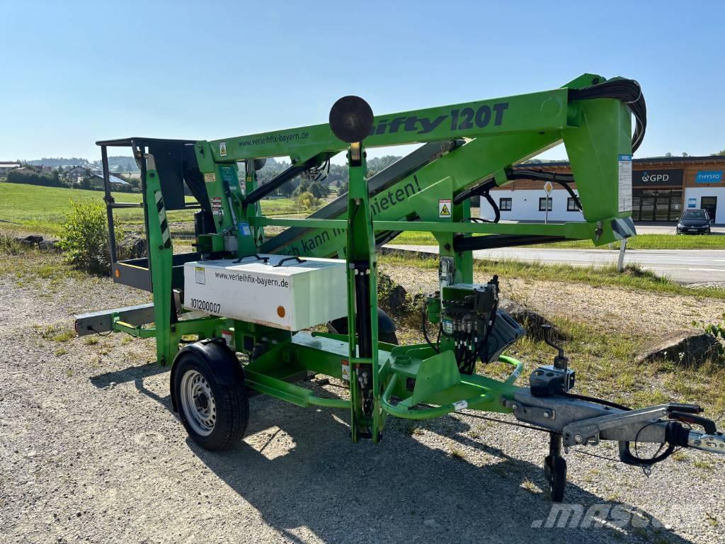 Niftylift 120 T 拖車裝載高空作業平台