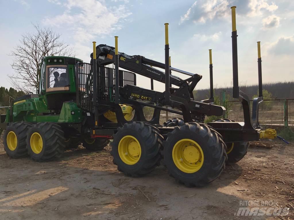 John Deere 1210 G 集運機