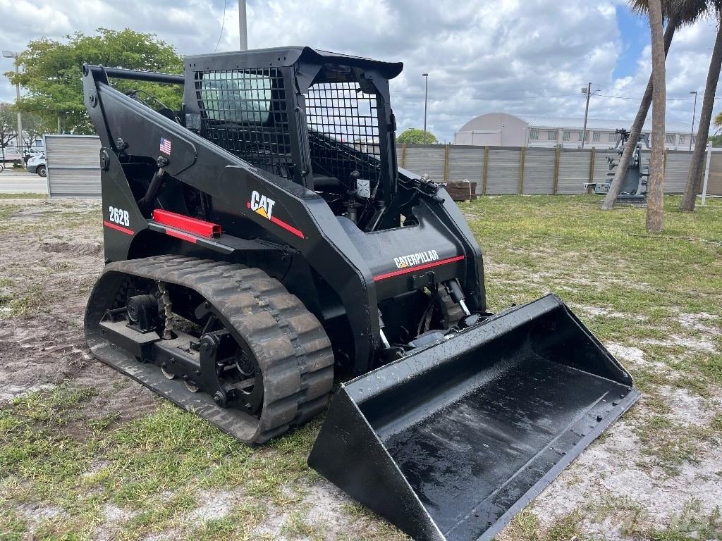 CAT 262 B 滑移轉向裝載機