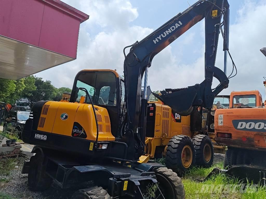 Hyundai R60W 小型挖土機/掘鑿機<7t(小型挖掘機)