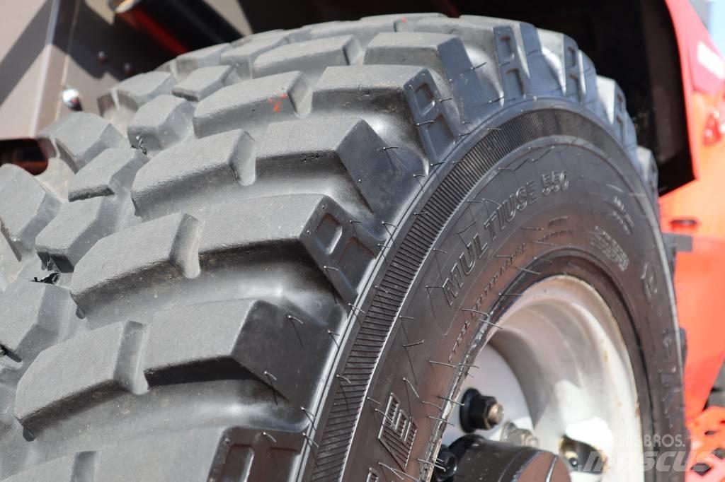 Manitou M 26.4 越野車