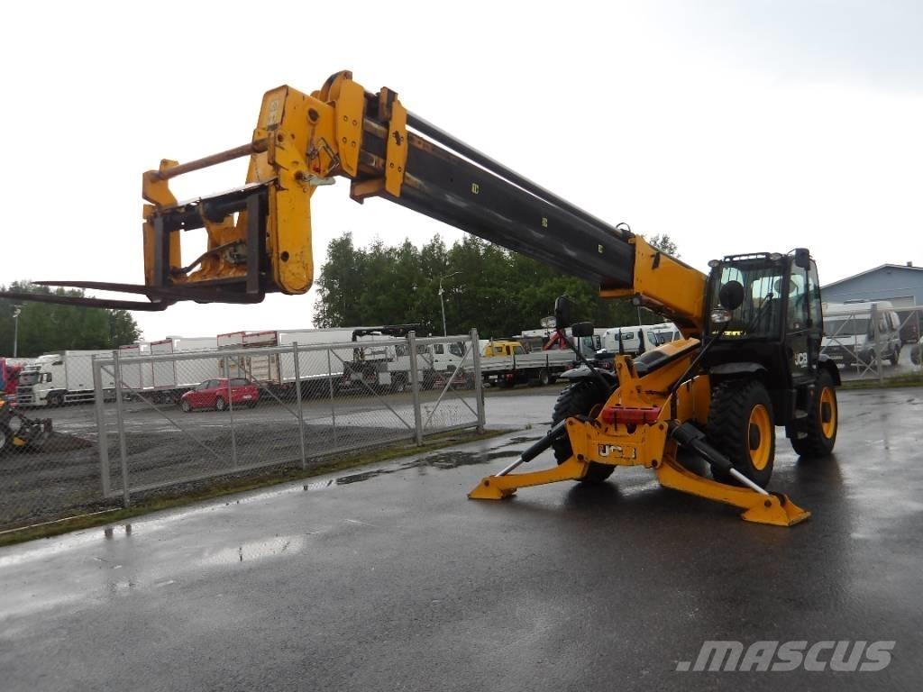 JCB 540-170 伸縮臂操作車