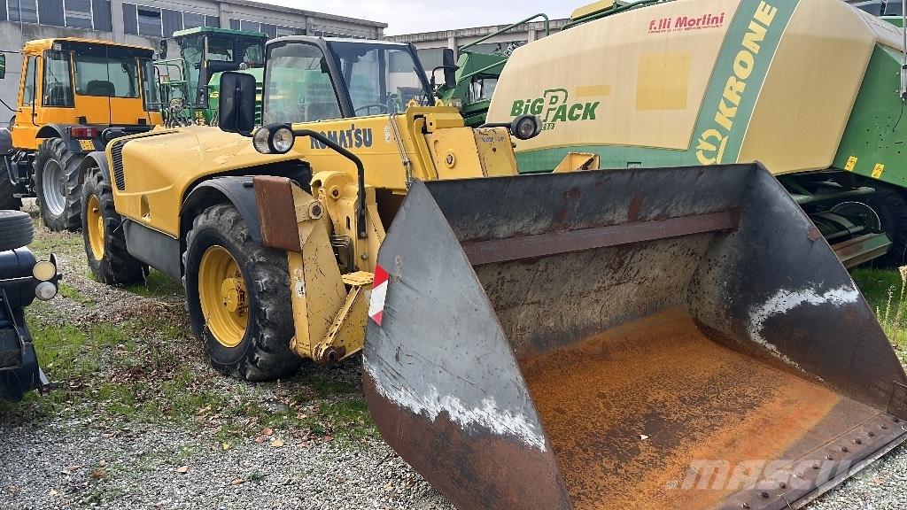 Komatsu WH 713 伸縮臂操作車