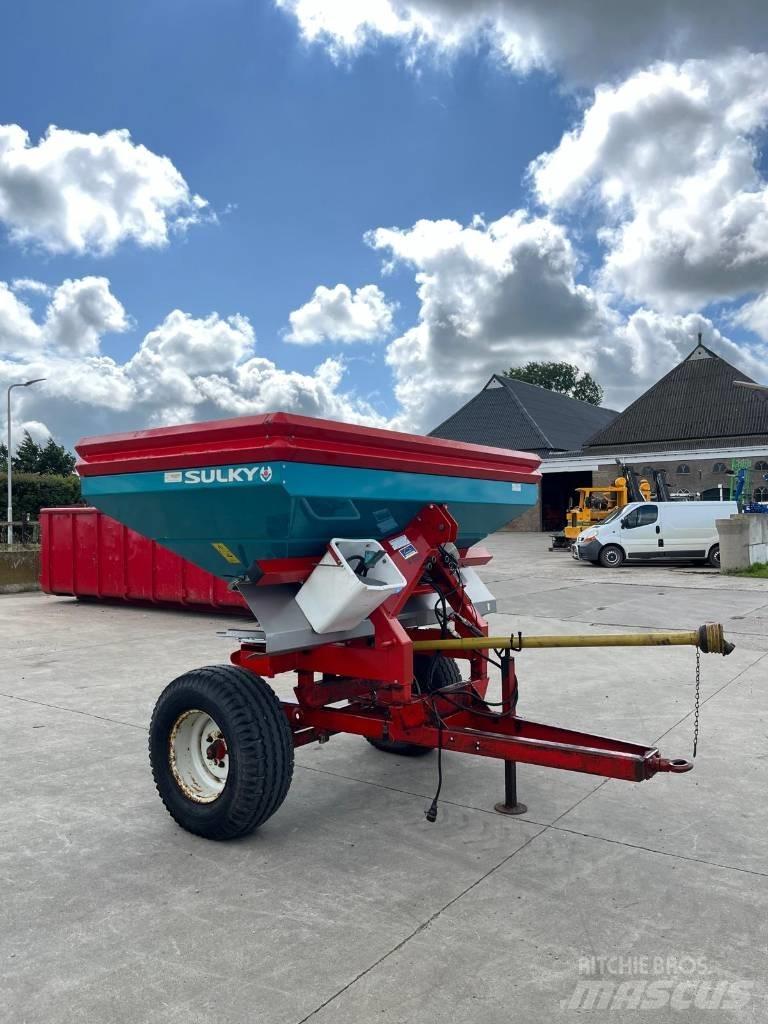 Sulky DPX 1500 礦物撒布機